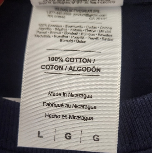 Gildan Blue and Red Short Sleeve Tee - Picture 5 of 5